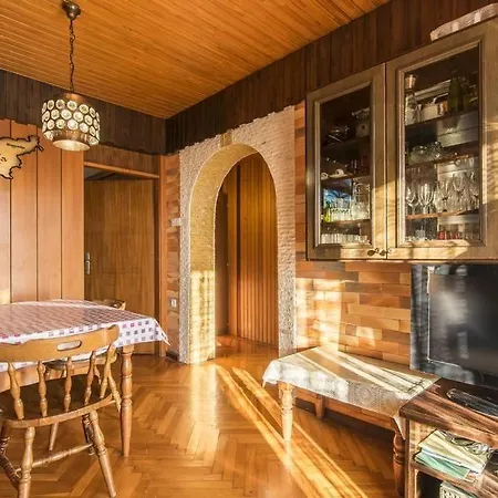 Majda * Novigrad Istria