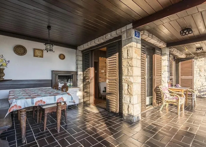 Majda Feriehus Novigrad Istria
